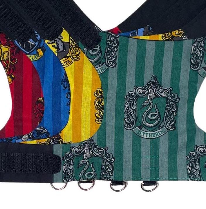 House Crest Cat Harness