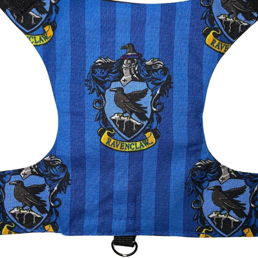 House Crest Cat Harness