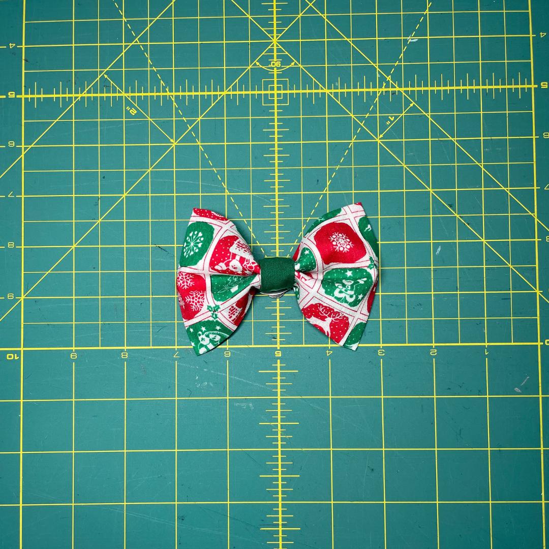 Christmas Clip On Cat Bow
